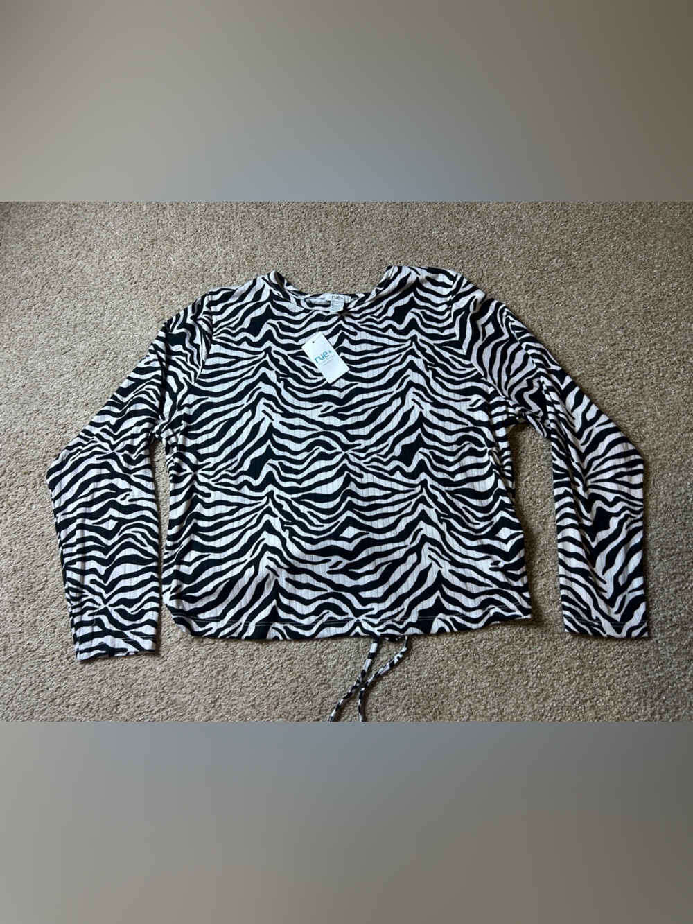 Rue21+ Zebra Print Long Sleeve Ruched Drawstring Top Black White Plus Size NWT
